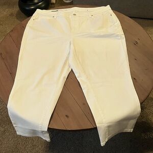 Women's White Talbots Straight Crop Curvy Jeans